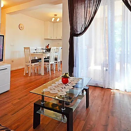 In Near Sandy Privlaka (Zadar)